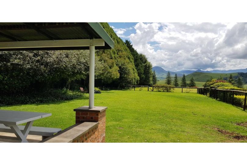 Pennygum Country Cottages Chalet, Underberg - imaginea 4