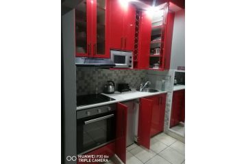 The Penthouse Apartment, Port Edward - 4