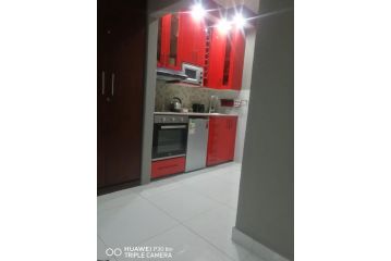 The Penthouse Apartment, Port Edward - 3