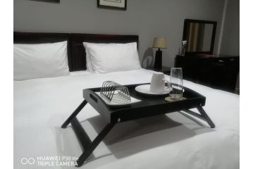 The Penthouse Apartment, Port Edward - 5