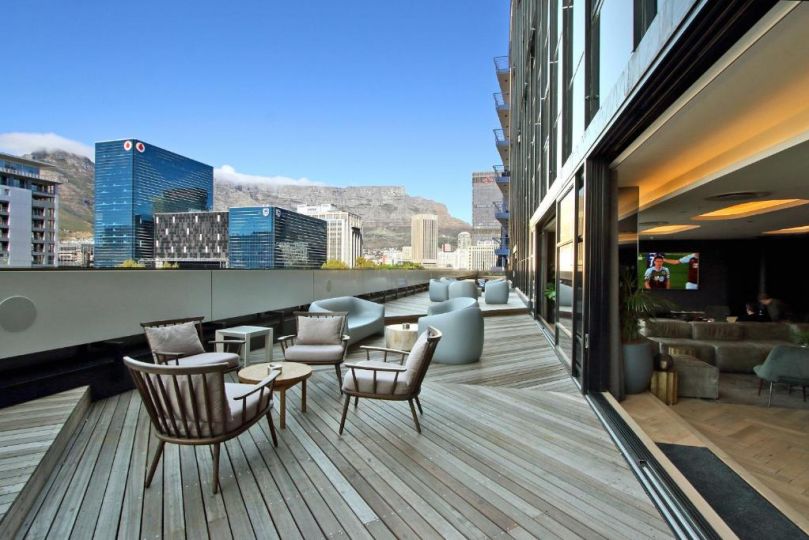 Penthouse Henning@The Onyx Apartment, Cape Town - imaginea 2