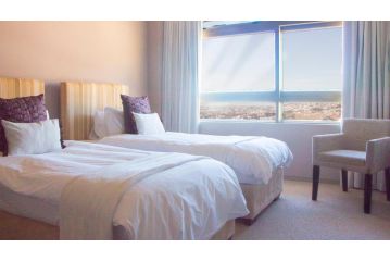 Penthouse Suite at Cartwrights Corner Apartment, Cape Town - 3