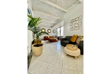 Ocean View Luxury Penthouse Apartment, Ballito - 5