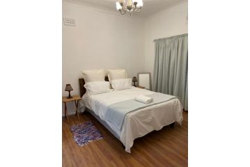 Perfect long stay, Rondevlei nature reserve,free WiFi Apartment, Cape Town - 4