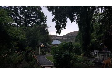Periwinkle Grove Cottage Guest house, Clarens - 5