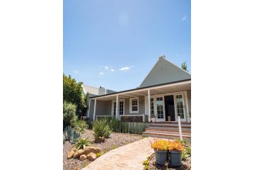 Petit Jourdan Cottage Guest house, Franschhoek - 3