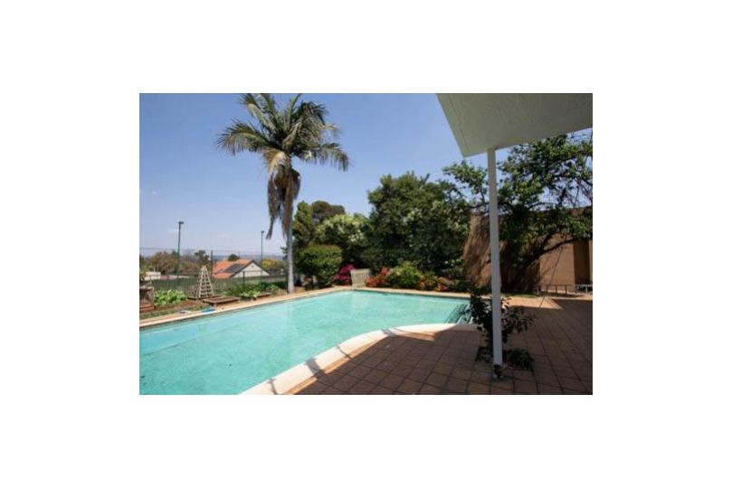 Pine Park Garden Cottages Guest house, Johannesburg - imaginea 1