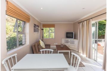 Plett's Life Apartment, Plettenberg Bay - 2