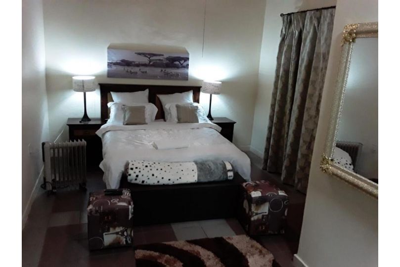 Point 55 Guest house, Zeerust - imaginea 11