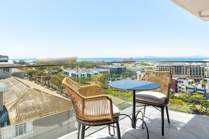 Point Break Penthouse Apartment, Cape Town - imaginea 7