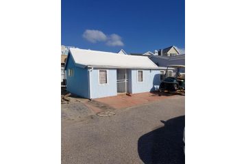 Point Village Accommodation - Dizzy Dazy Apartment, Mossel Bay - 2