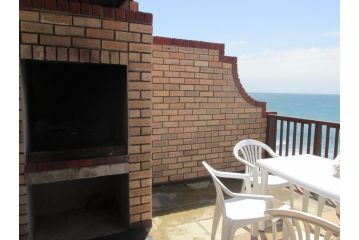 Point Village Accommodation - Galathea 6 Apartment, Mossel Bay - 4