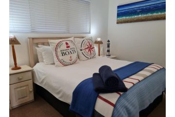 Point Village Accommodation -Santos 20 Apartment, Mossel Bay - 3