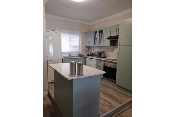 Point Village Accommodation - Vista Bonita 51 Apartment, Mossel Bay - 4