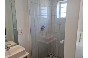 Point Village Accommodation - Wallace 9 Apartment, Mossel Bay - 5