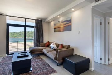 uSHAKA WATERFRONT - OUTSTANDING OPEN OUTLOOKS Apartment, Durban - 1