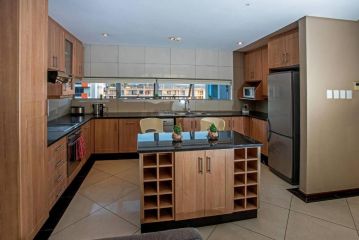 uSHAKA WATERFRONT - MAGNIFICIENT MAGICAL MARVEL Apartment, Durban - 5