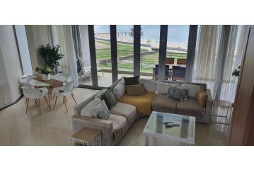 uSHAKA WATERFRONT - MAGNIFICIENT MAGICAL MARVEL Apartment, Durban - 1