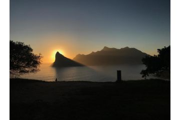Studio pool room Apartment, Hout Bay - 2