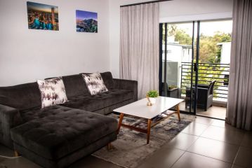 â€œPop Innâ€ modern apartment in heart of Bryanston Apartment, Johannesburg - 1