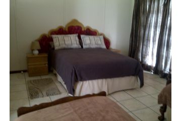 Port Elizabeth Apartment, Port Elizabeth - 3