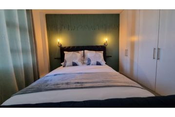 Accommodation Front - Prestigious 2 Sleeper Apartment with Harbour Views Apartment, Durban - 5
