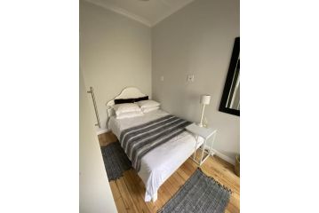 PRIVATE ROOM in Shared Apartment - Centrally Located in Green Point, Cape Town Apartment, Cape Town - 5