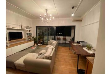 PRIVATE ROOM in Shared Apartment - Centrally Located in Green Point, Cape Town Apartment, Cape Town - 1