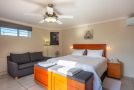 Pro Moni's Guesthouse Guest house, Muizenberg - thumb 12