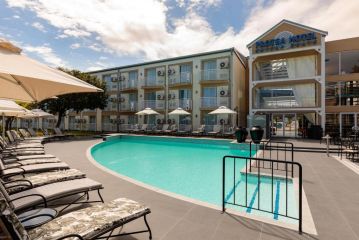 Protea Hotel by Marriott Knysna Quays Hotel, Knysna - 1