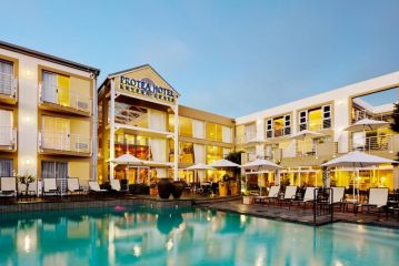 Protea Hotel by Marriott Knysna Quays Hotel, Knysna - 2