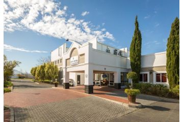 Protea Hotel by Marriott Stellenbosch Hotel, Stellenbosch - 2