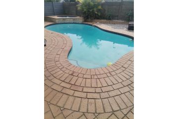 Puleng's Granny Flat Guest house, Richards Bay - 3