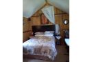 Pumba's Lookout Chalet, Barberton - thumb 5
