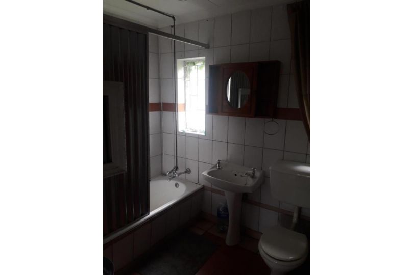 Purple Heart trading Guesthouse Guest house, Secunda - imaginea 12
