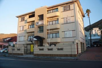 Qamaras Apartment, Cape Town - 2