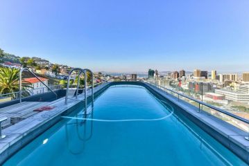 Quaint,Comfort for wary traveller-Wifi, Pool! Apartment, Cape Town - 5