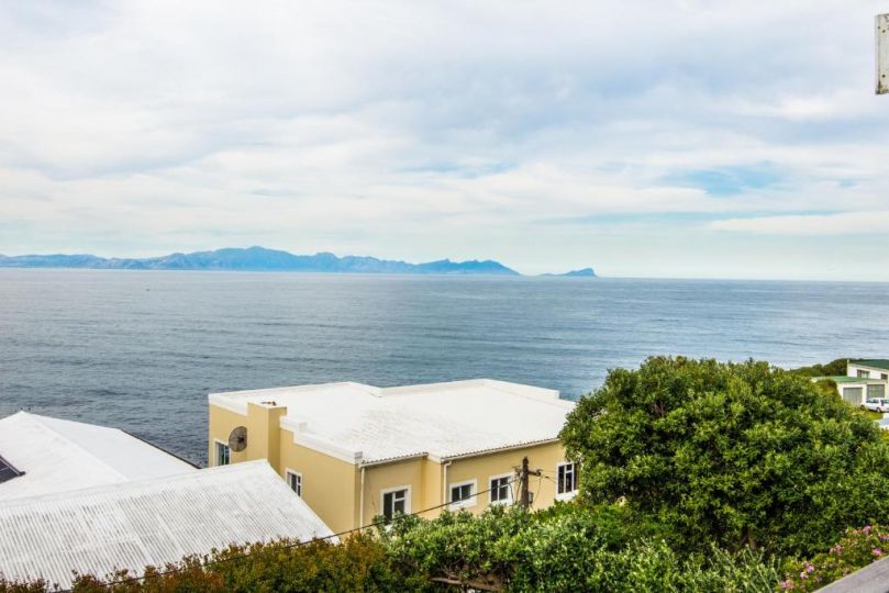 Quarterdeck Apartment, Simonʼs Town - imaginea 7