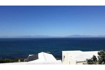 Quarterdeck Apartment, Simonʼs Town - 4