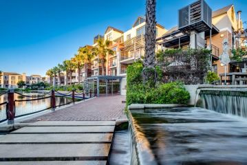 Quayside Canal Eden Home Apartment, Cape Town - 1