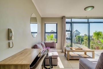 Quayside Canal Front Apartment, Cape Town - 5