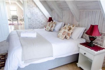 Red Bishop - Birds, Beach & Beauty Apartment, Langebaan - 2