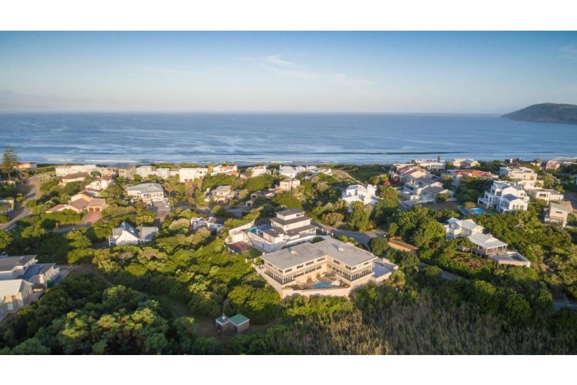 Red Box Villa, Plettenberg Bay - imaginea 3