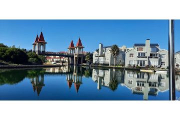 Marina View Apartment, Jeffreys Bay - 5