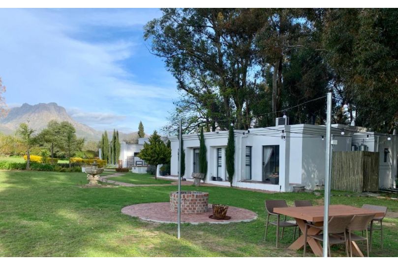 Rest at Chabivin Guest house, Stellenbosch - imaginea 16