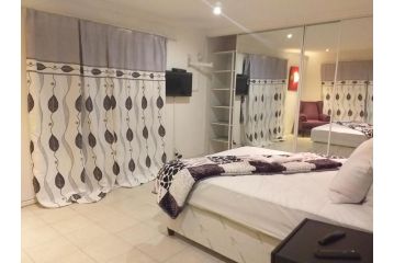 RESTFULL GUEST HOUSE Guest house, Roodepoort - 4