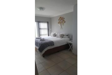 Rhapsody Studio Apartment, Mossel Bay - 3