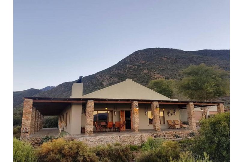 Ribboksfontein Guest Farm Chalet, De Rust - imaginea 2