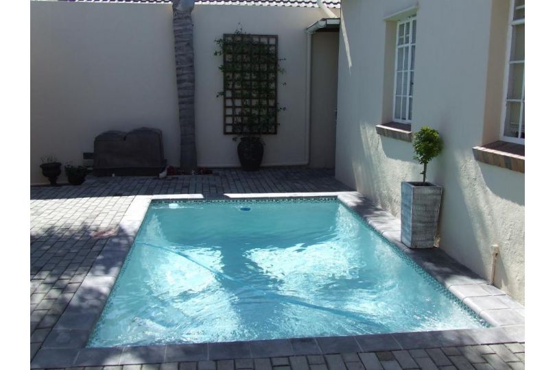 River Road Guest house, Port Elizabeth - imaginea 2