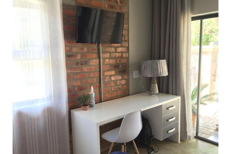 River View Guest house, Potchefstroom - imaginea 10